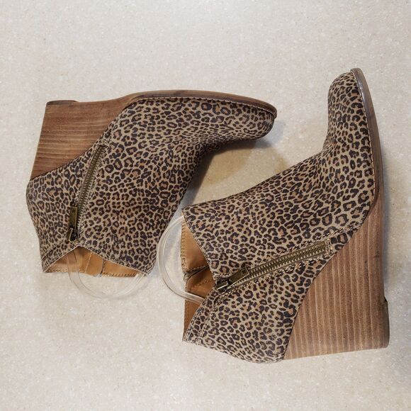 Lucky Brand Yewani Leopard Print Suede Wedge Booties Women’s 9M - Picture 6 of 7